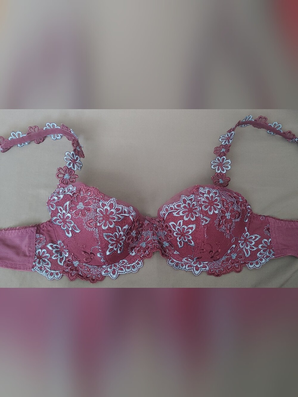 La Vie en Rose Lightly Lined Blue and Plum Bra with Periwinkle Floral Lace - Picture 3 of 8